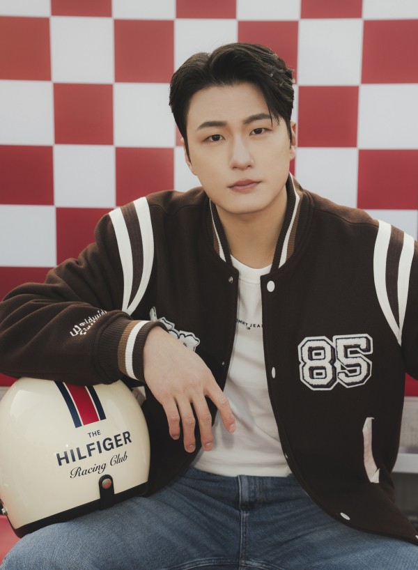 1762318275314365.jpg Tommy Hilfiger X Shin Seung Ho.jpg