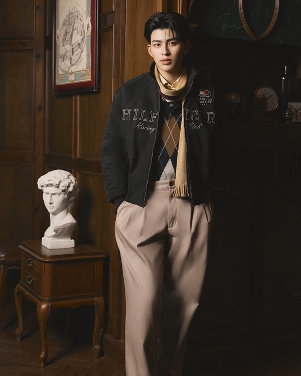 1764924022941313.jpg WI25_T-Waves_L1_Pond_Racing Jacket.jpg